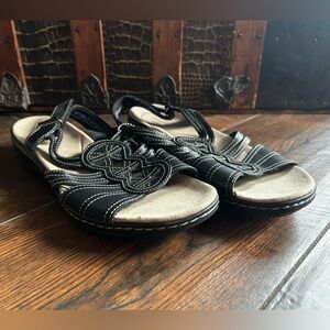 Clark's Black Strappy Sandals -size 10